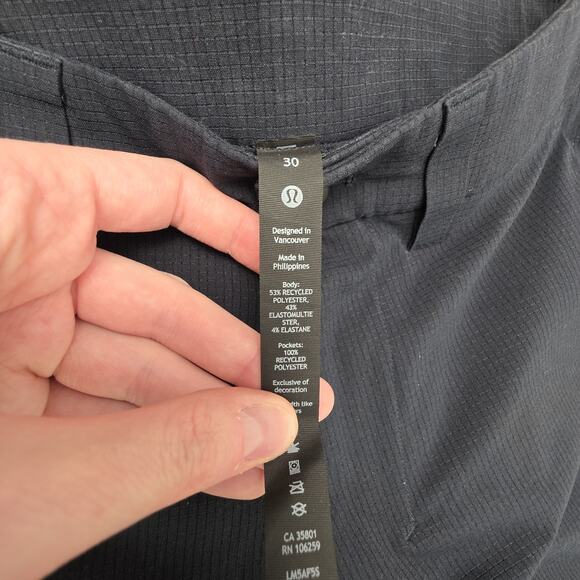 Lululemon Commission Slim Fit Pant Ventlight Chino Pants Black Size 30x30 Mens - Picture 4 of 6